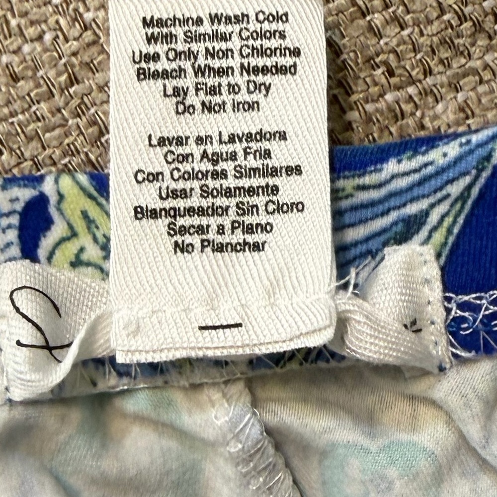 French Laundry Blue & Green Paisley Printed Capri Leggings - Picture 9 of 9